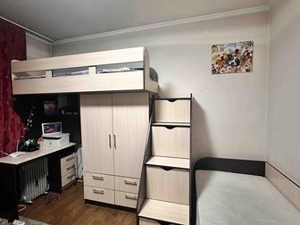 Продам гарнитур в детскую спальню