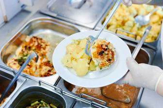 Питание на месторождениях