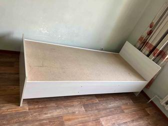 Кровать односпальная