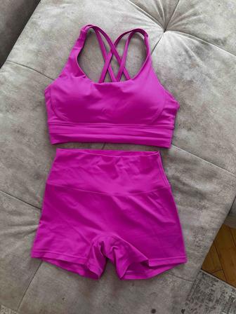 Костюм для фитнеса