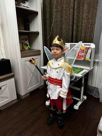 Карнавальный костюм принца короля для мальчика 5-6 лет
