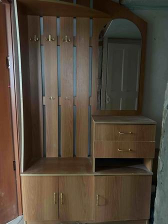 Продам прихожую