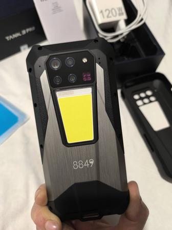 Продам смартфон Unihertz Tank 3 Pro 18 ГБ/512 ГБ черный