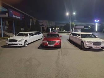 Аренда лимузина красный Крайслер