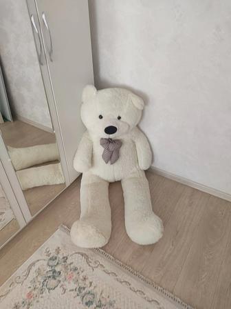 Бесплатно отдам плюшевого мишку