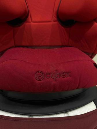 Продам автокресло cybex