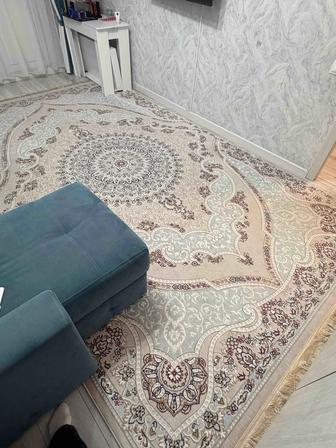 Продам шелковый ковер