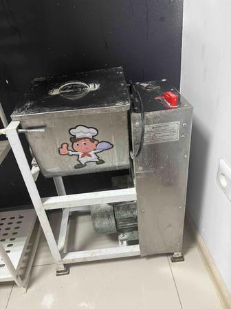 Продам производственный тестомес