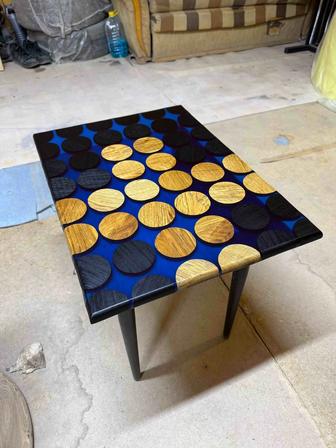 Журнальный столик