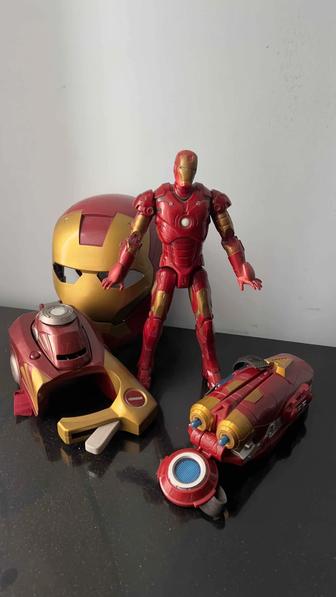 Комплект игрушек IRON MAN