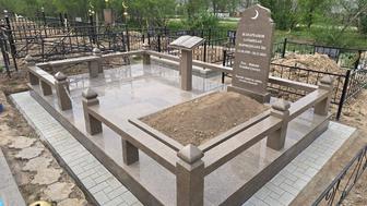 Памятники