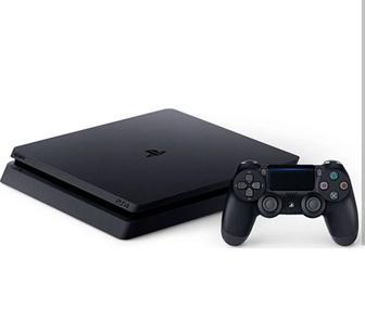 Playstation 4 slim