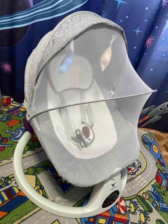 Продам шезлонг