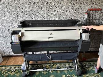 Продаю широкоформатный принтер Canon imagePROGRAF