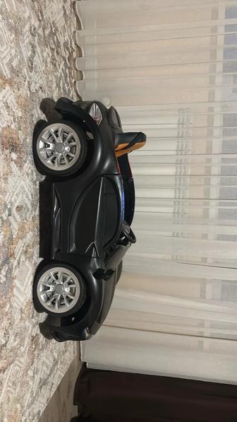 Продам детский автомобиль