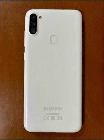 Samsung Galaxy A11 32gb/2 Срочно