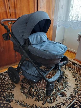 Продам коляску Kinderkraft