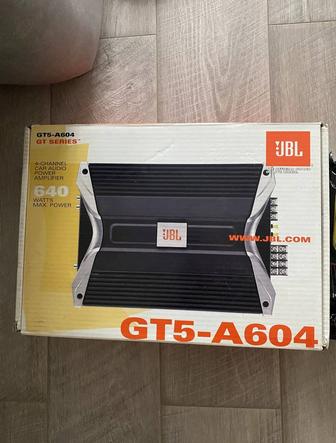 Продам усилитель новый JBL