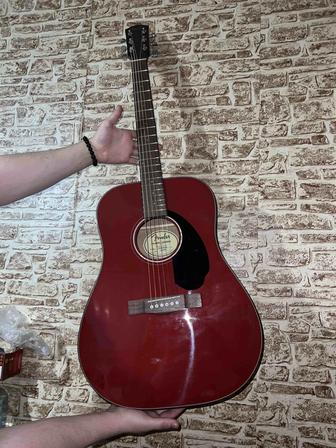 Продам гитару Fender в отличном состоянии