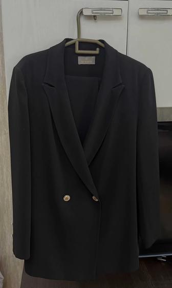 Продам Брючный костюм