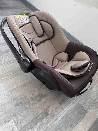 Продам автокресло Babyton Betti 0 (до 13 кг) бежевый