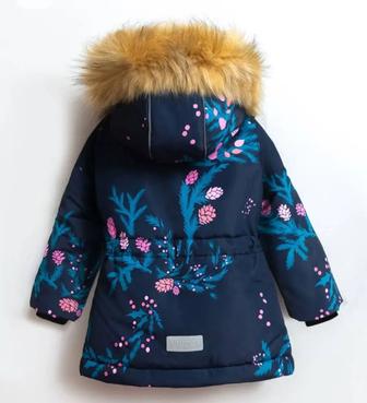 Куртка для девочки зимняя .