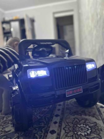 Машина детская