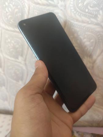 Смартфон realme 6