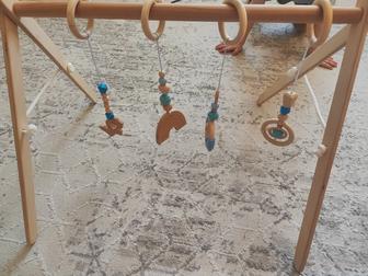 Стойка монтессори, игрушка-подвеска монтессори