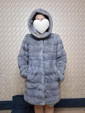 Продам норковую шубу 44-46
