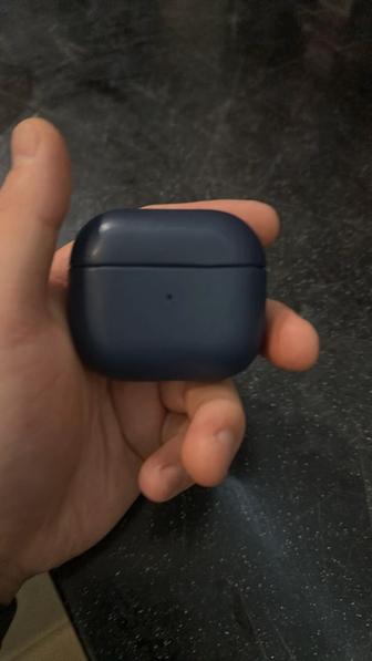 Продам AirPods 3