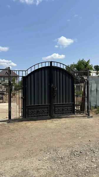 Продам ворота с калиткой