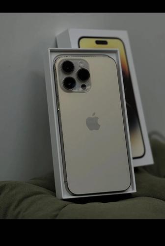 Продам iPhone 14 Pro Max