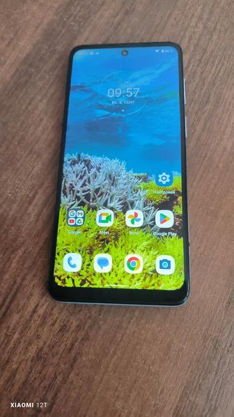 Moto E32s, Huawei P30 lite,