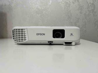 Проектор Epson -S05