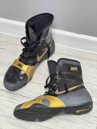 Продам Боксерки Nike HyperKo оригинальные в черно/золотистой расцветке.