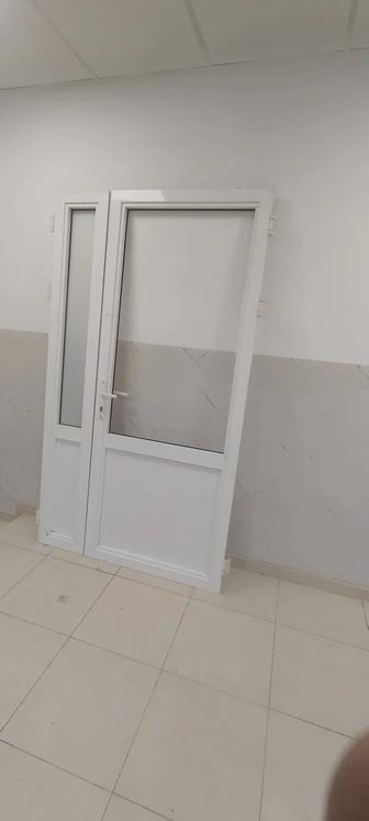 Алюминиевые двери двойные