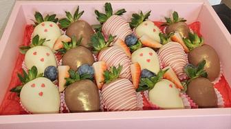 Клубника шоколаде Подарочный бокс и в стакане