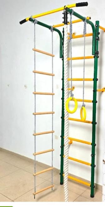 Продам спортивный комплекс шведская стенка