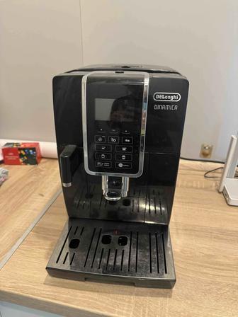 Кофемашина Delonghi ECAM350.50 черная