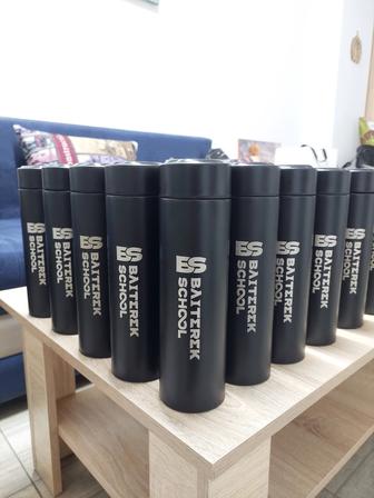 Качественное нанесение ЛОГОТИПА НА ТЕРМОС - ГРАВИРОВКА