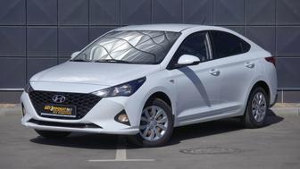 Hyundai Accent БЕЗ ВОДИТЕЛЯ. Автопрокат. Аренда авто. Аренда машин.