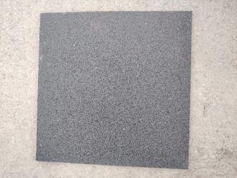 Продается резиновое покрытие для спортивных и детских площадок