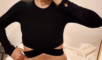 Недорого стильная облегающая кофта в идеальном состоянии Бренда SHEIN. Без