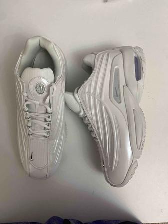 кроссовки Nike X NOCTA Hot Step 2