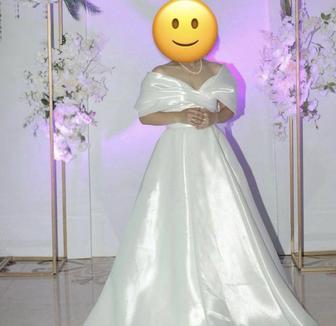Продам женское свадебное платье