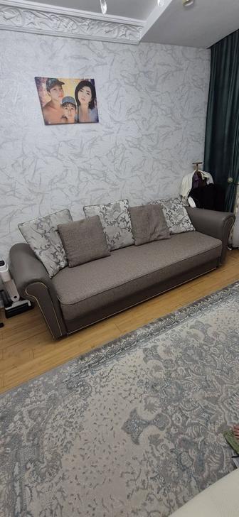 Продам диван в хорошем состоянии