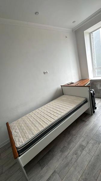 Срочно продам кровать