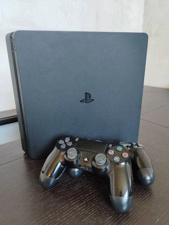 Playstation 4 Slim