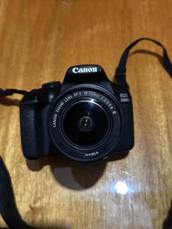 Продаю фотоаппарат Canon 2000D